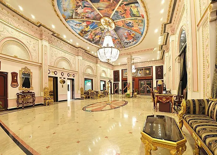 Hotel Ambica Empire