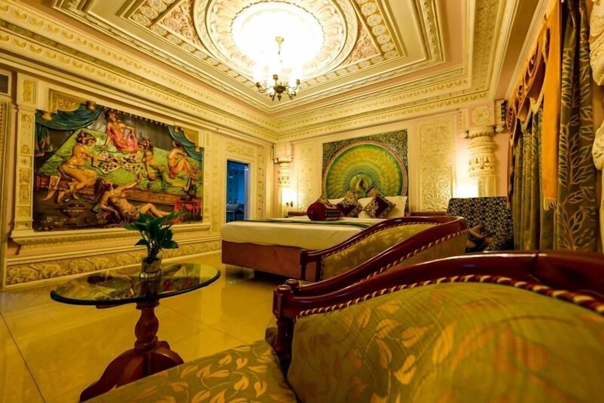 Hotel Ambica Empire 3*