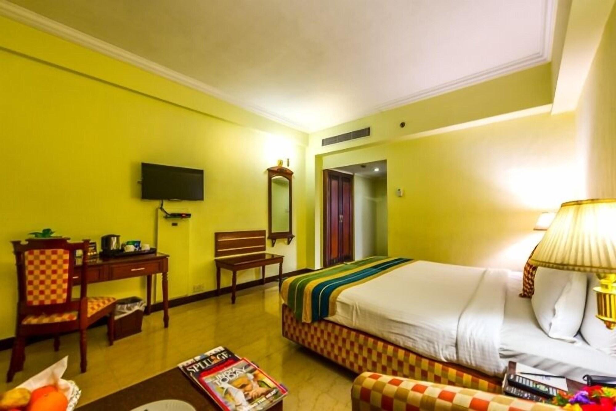 Hotel Ambica Empire