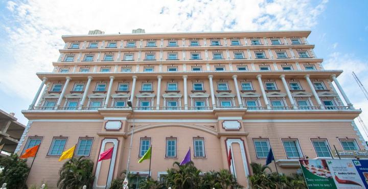Hotel Ambica Empire 3*