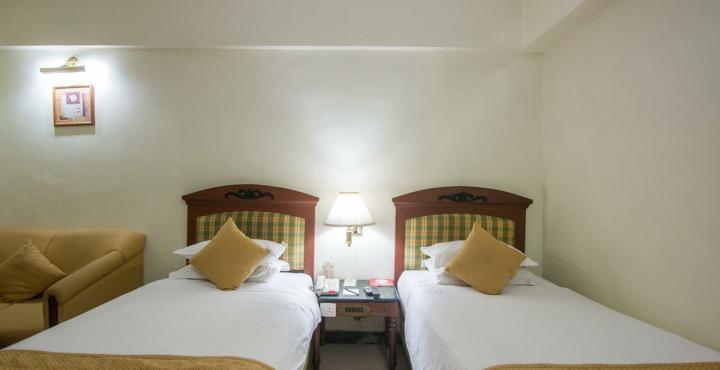 Hotel Ambica Empire